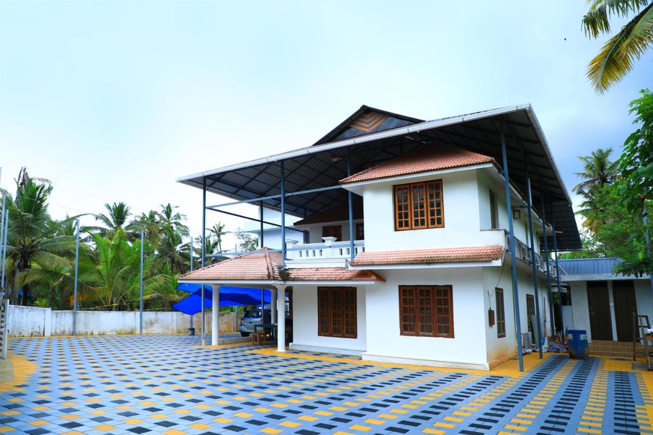Water Gate Tourist Home And Resorts Mundrothuruth Exterior foto